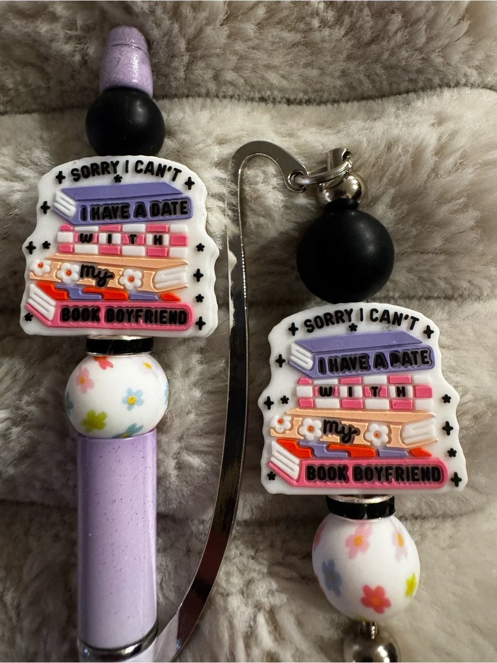 Cute Book Lover Pen & Bookmark Set